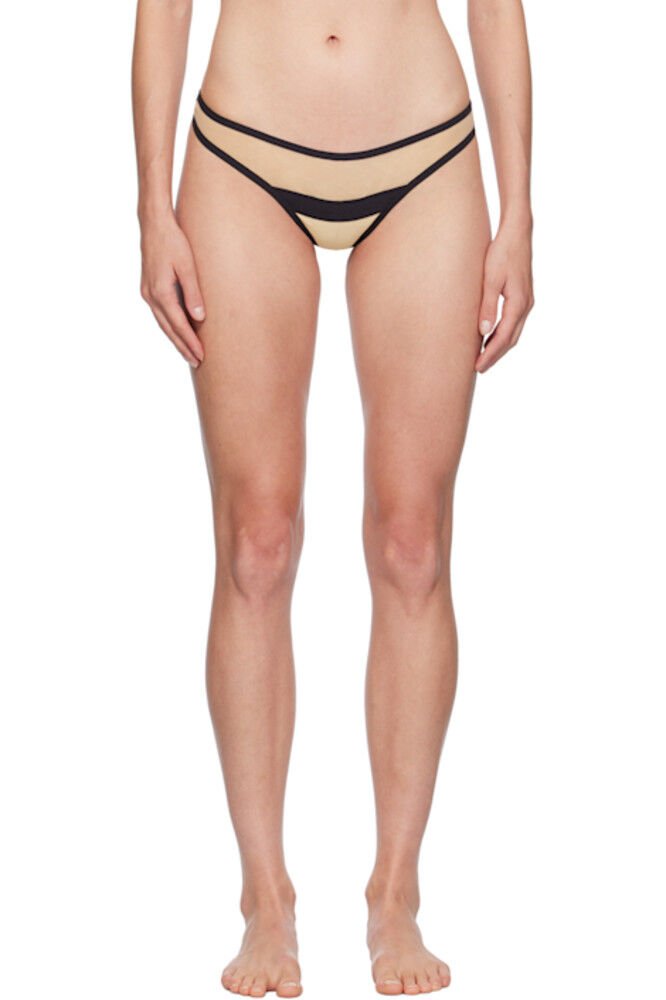 Черные и загорелые стринги Serena Yasmine Eslami
Черные и загорелые стринги Serena Yasmine Eslami