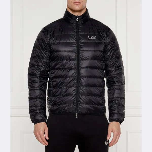 Пуховик стандартного кроя Ea7, черный
Пуховик стандартного кроя Ea7, черный