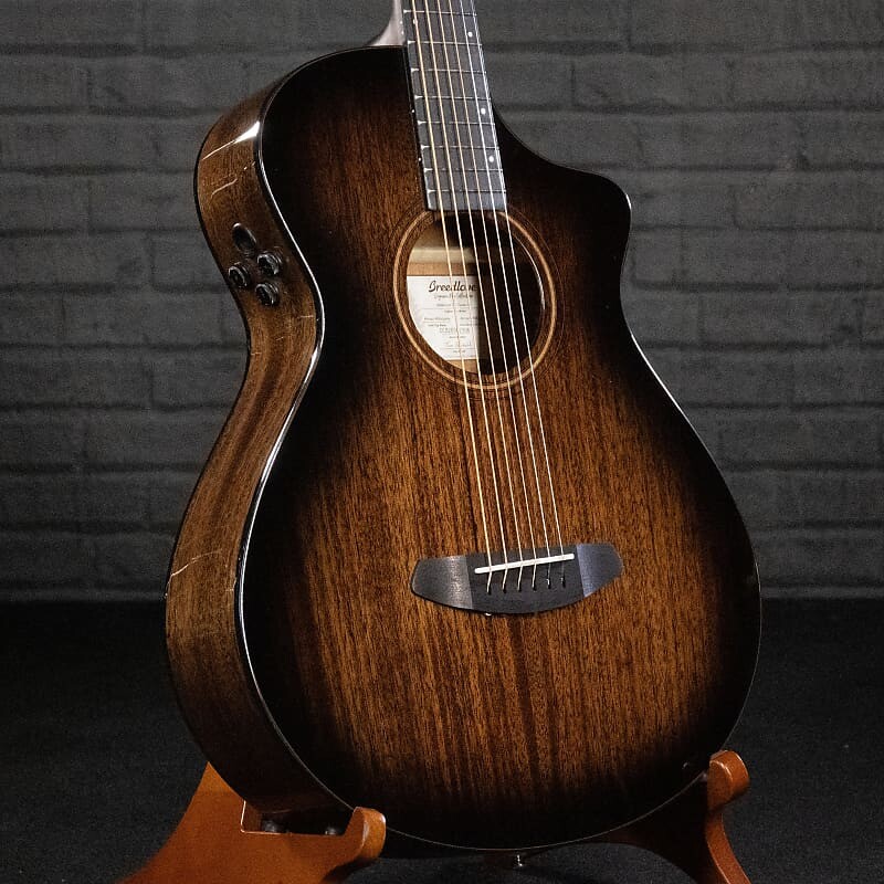 Акустическая гитара Breedlove Wildwood Pro Concertina Suede CE
Акустическая гитара Breedlove Wildwood Pro Concertina Suede CE