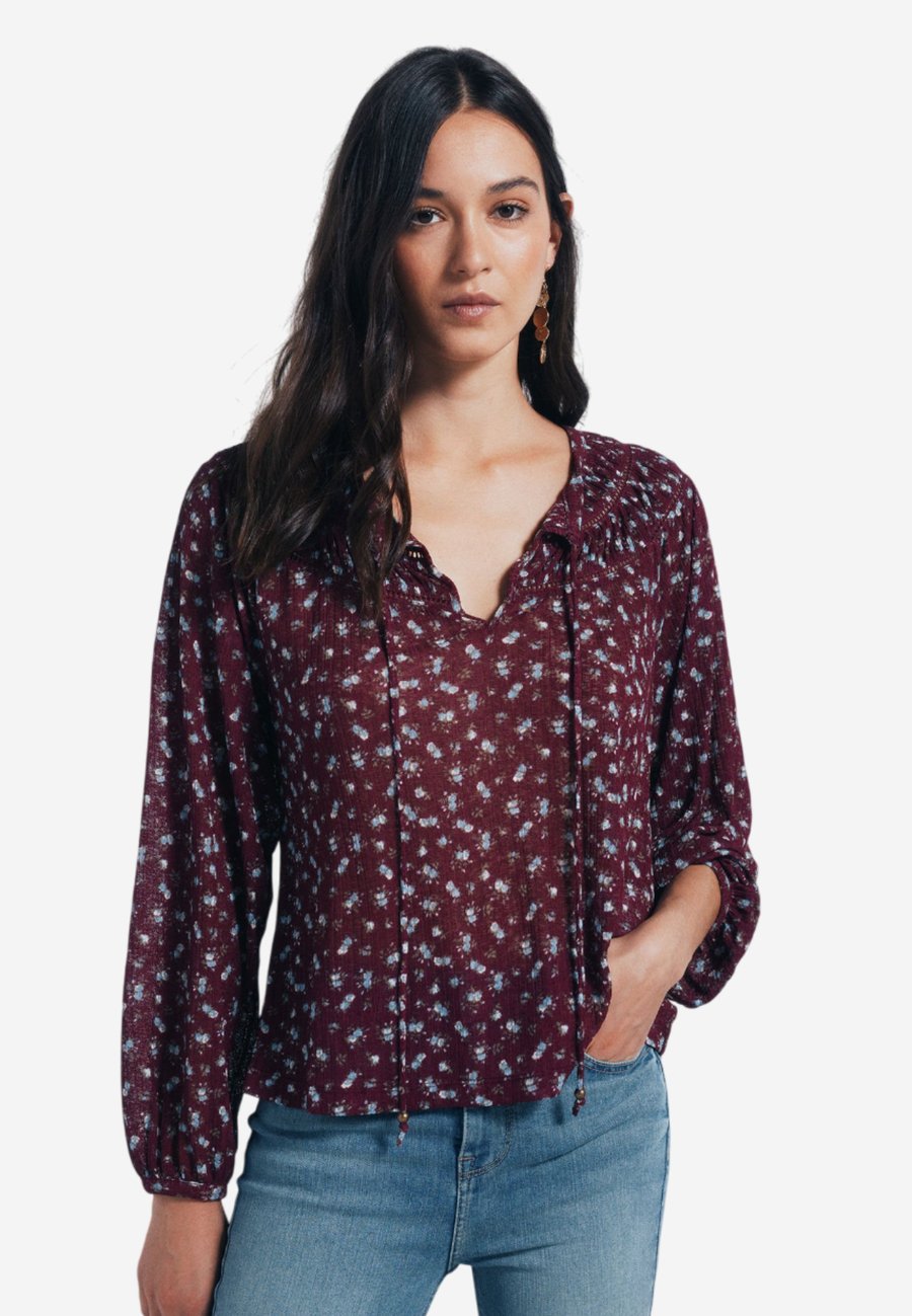 Блуза Springfield Blouse, Bordeaux
Блуза Springfield Blouse, Bordeaux