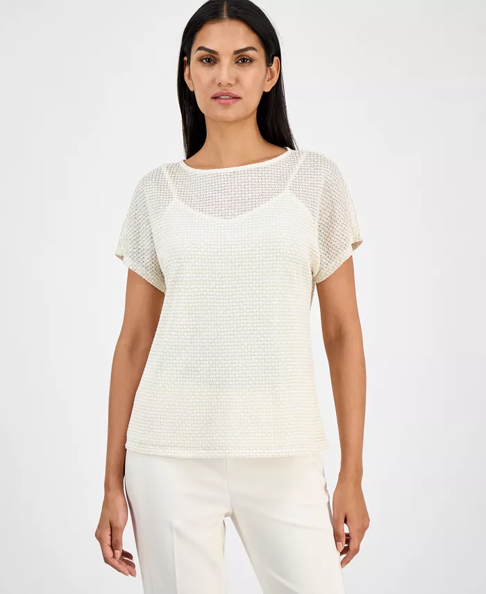 Футболка Petite с вырезом-лодочкой Anne Klein, белый
Футболка Petite с вырезом-лодочкой Anne Klein, белый