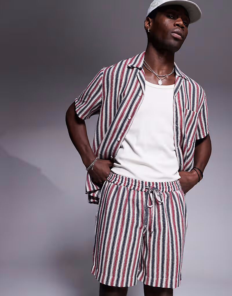 Пляжные шорты в полоску, трикотажные, разноцветные South Beach
Пляжные шорты в полоску, трикотажные, разноцветные South Beach