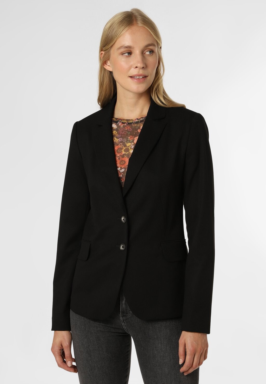 Блейзер Betty & Co, черный
Блейзер Betty & Co, черный