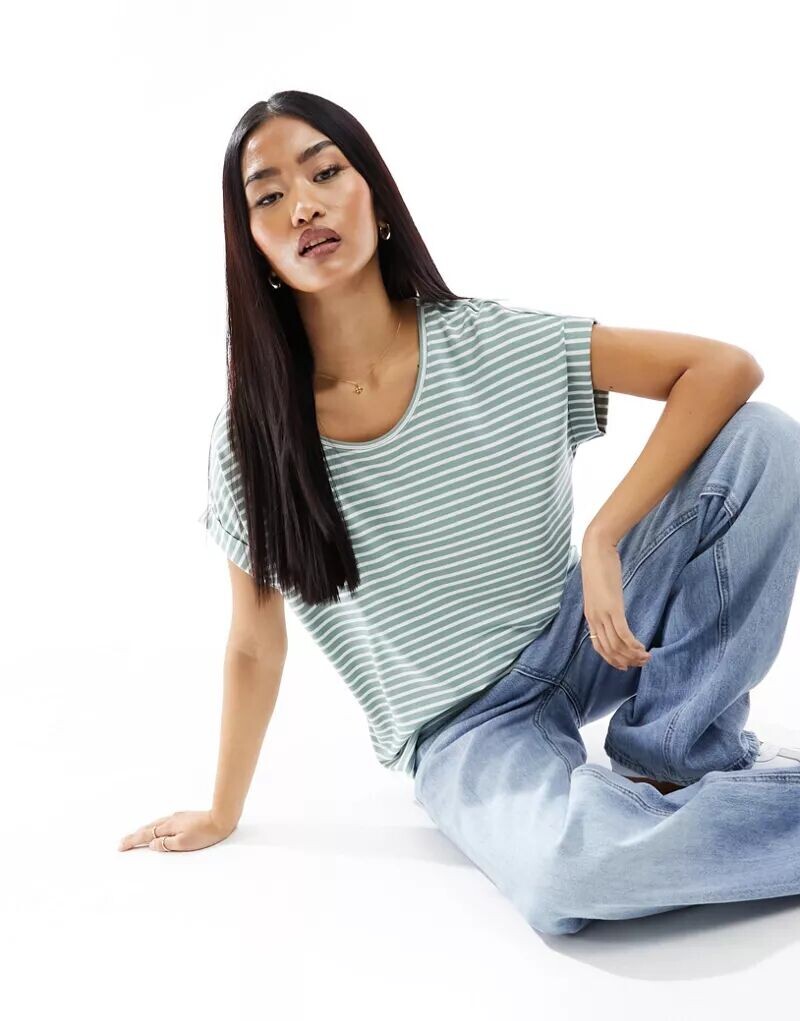 ТОЛЬКО мягкая полосатая футболка с круглым вырезом серо-зеленого и белого цветов ONLY
ТОЛЬКО мягкая полосатая футболка с круглым вырезом серо-зеленого и белого цветов ONLY