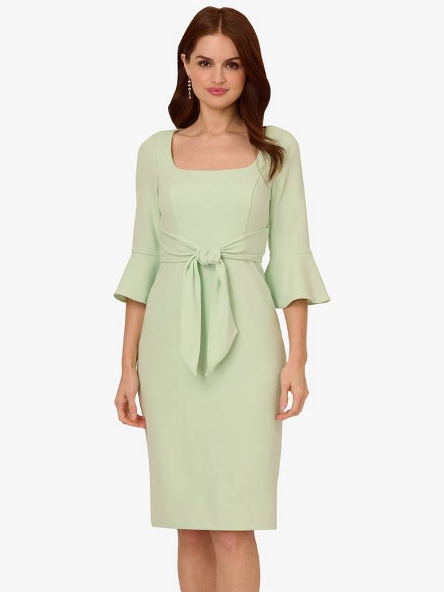 Миди-платье длиной до колен с расклешенным рукавом и завязкой на талии Adrianna Papell, цвет Light Green
Миди-платье длиной до колен с расклешенным рукавом и завязкой на талии Adrianna Papell, цвет Light Green
