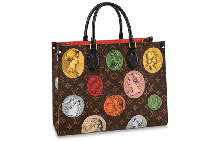 LOUIS VUITTON Сумка OnThego MM
LOUIS VUITTON Сумка OnThego MM