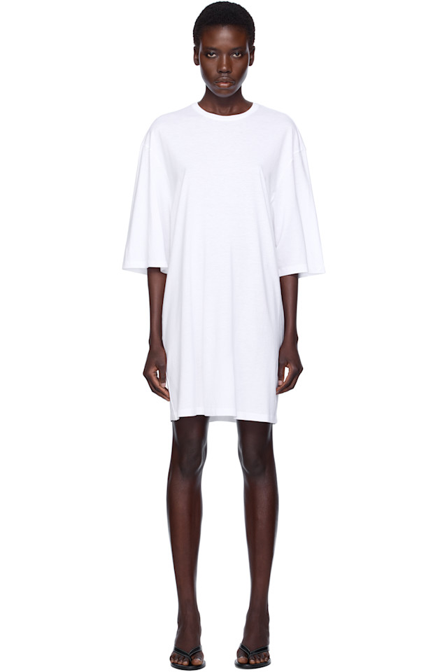 Расслабленное мини-платье-футболка Toteme, белый
Расслабленное мини-платье-футболка Toteme, белый