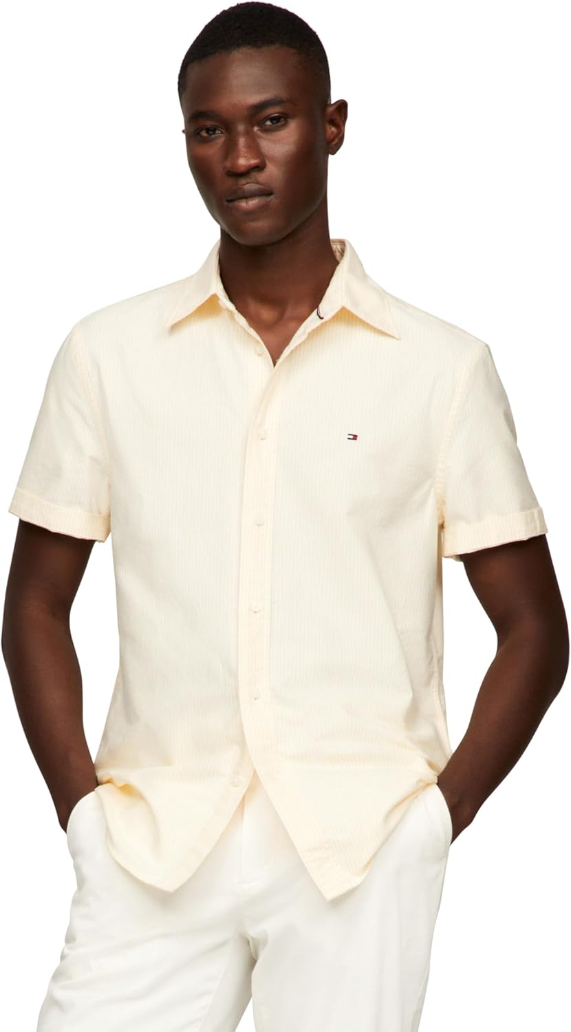 Рубашки оксфорды Tommy Hilfiger Men's с коротким рукавом, классический крой, мужские рубашки на пуговицах, Citronella / Optic White
Рубашки оксфорды Tommy Hilfiger Men's с коротким рукавом, классический крой, мужские рубашки на пуговицах, Citronella / Optic White