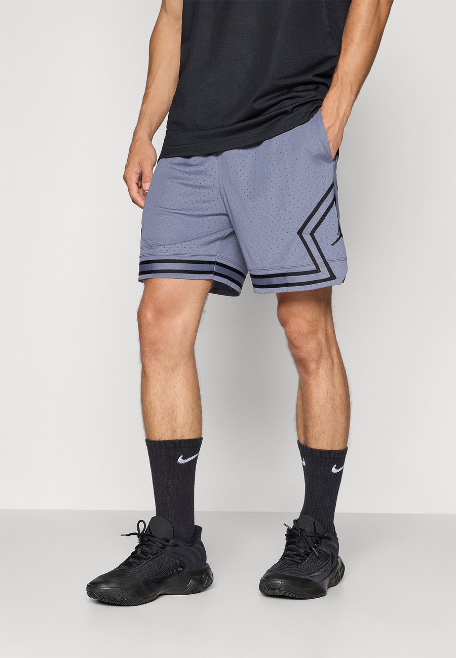 Спортивные шорты Jordan DIAMOND SHORT, Black
Спортивные шорты Jordan DIAMOND SHORT, Black