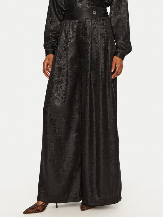 Тканевые брюки стандартного кроя Rinascimento, черный
Тканевые брюки стандартного кроя Rinascimento, черный