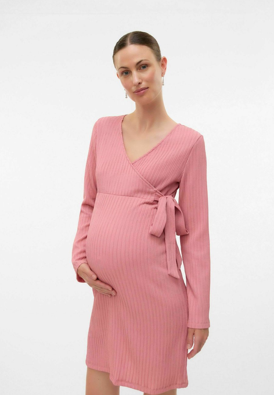 Платье MAMALICIOUS ENYA UMSTANDS, Rose Elegance/Light Pink
Платье MAMALICIOUS ENYA UMSTANDS, Rose Elegance/Light Pink