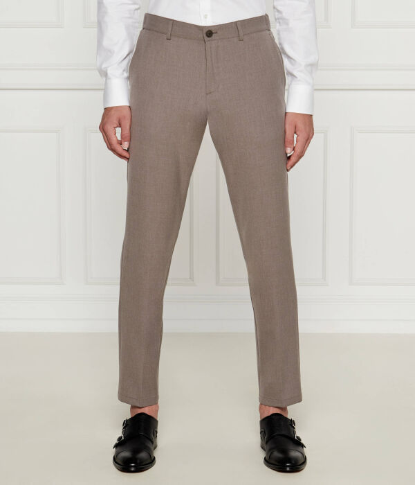 Брюки мужские Boss облегающего кроя с вискозой, бежевый
Брюки мужские Boss облегающего кроя с вискозой, бежевый