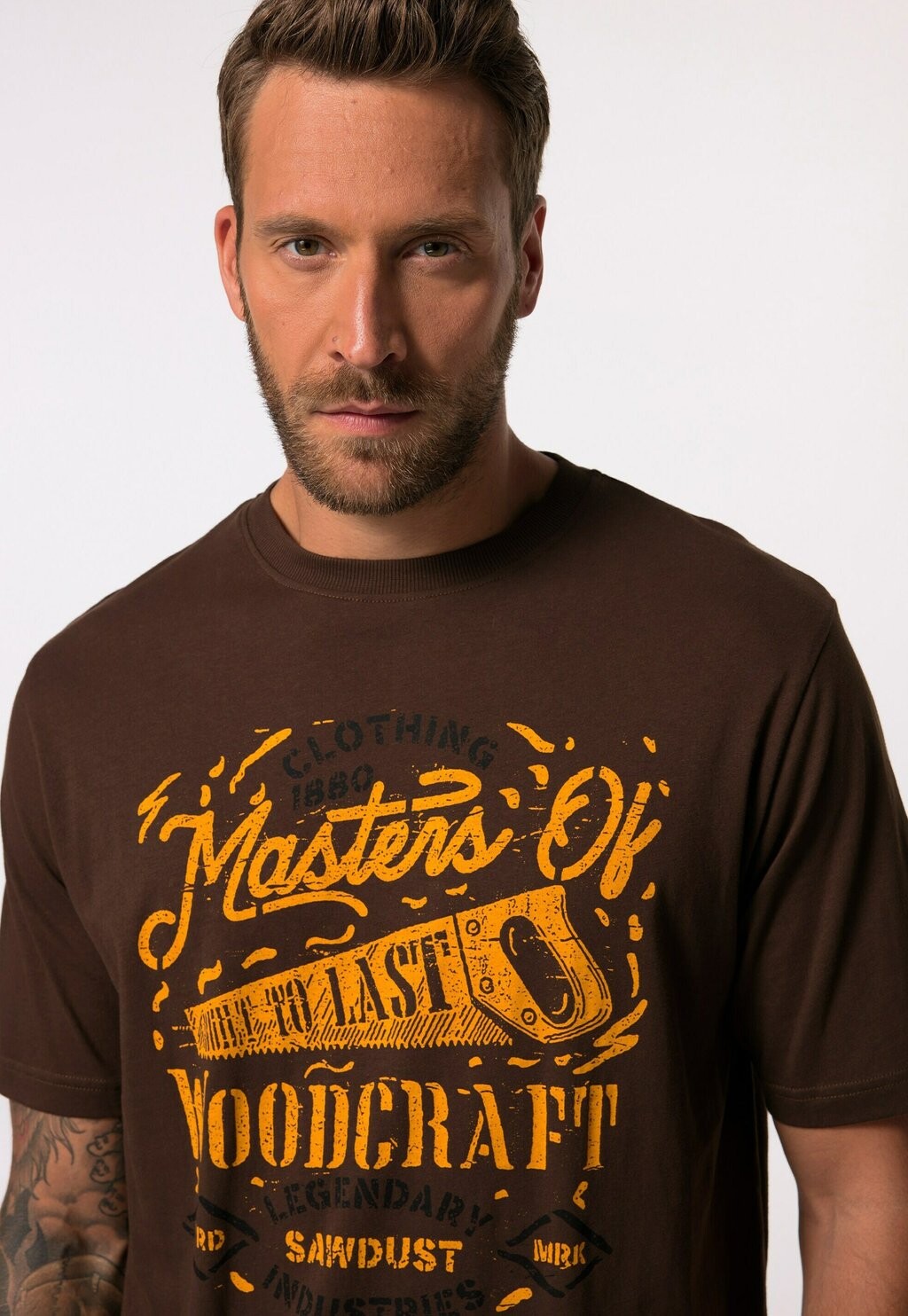 Футболка с принтом JP1880, коричневый
Футболка с принтом JP1880, коричневый