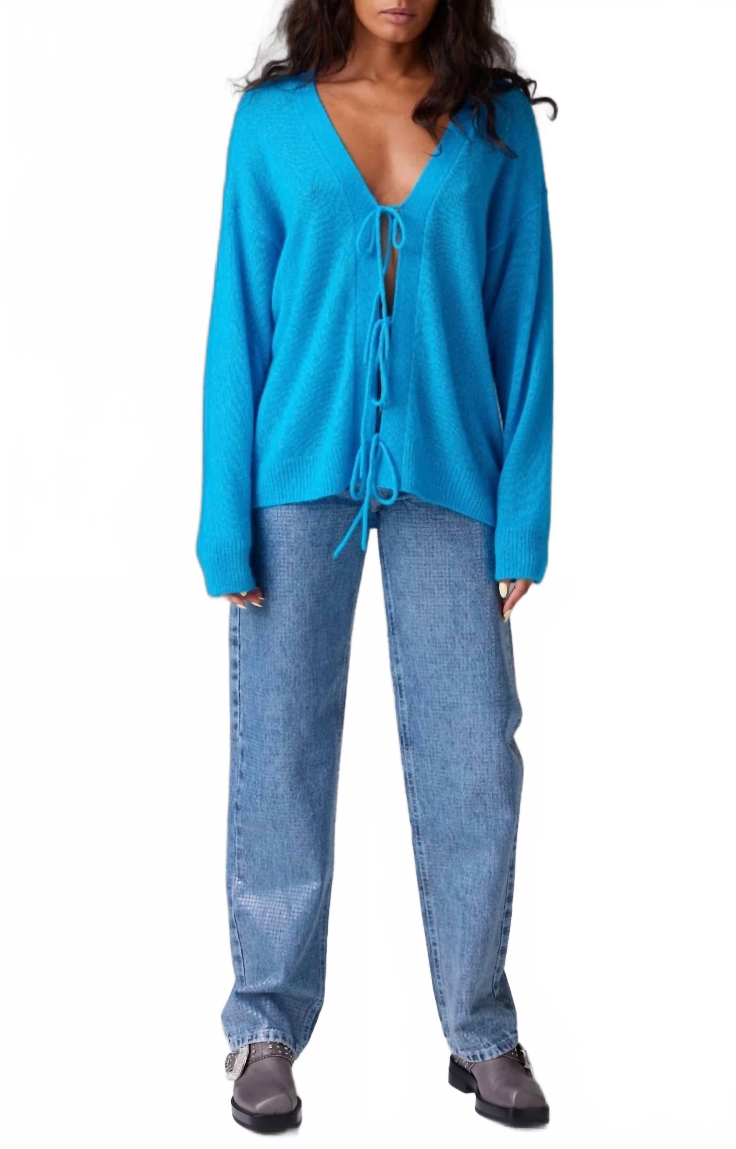 Амара Лус Кардиган с завязкой спереди в знаке Рыб Colorush, Pisces
Амара Лус Кардиган с завязкой спереди в знаке Рыб Colorush, Pisces