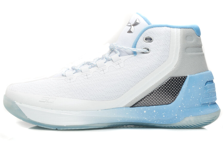 Мужские баскетбольные кроссовки Under Armour Curry 3
Мужские баскетбольные кроссовки Under Armour Curry 3