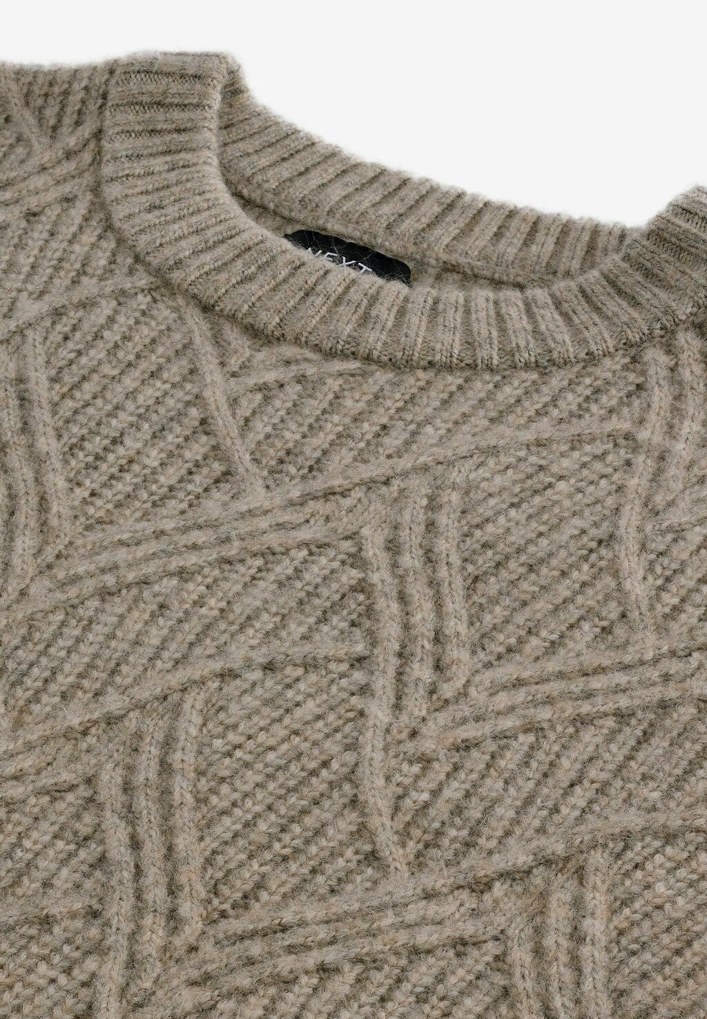 Джемпер TEXTURED CREW REGULAR FIT Next, бежевый 
Джемпер TEXTURED CREW REGULAR FIT Next, бежевый