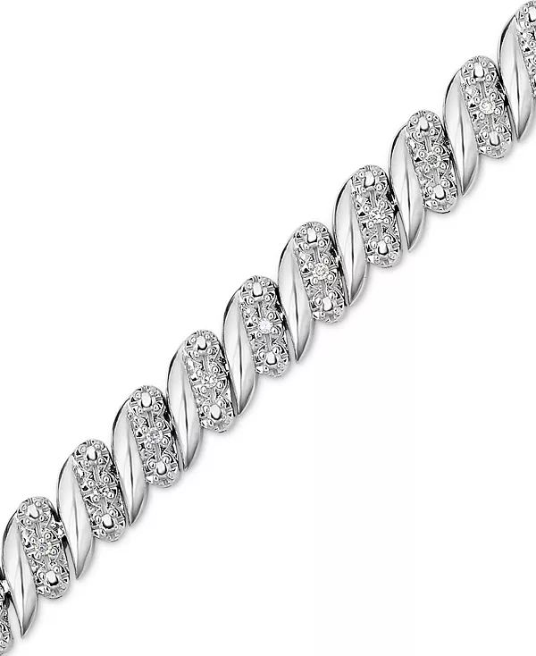 Браслет с бриллиантами (1/4 карата) зигзагообразной формы из стерлингового серебра Macy'S, silver
Браслет с бриллиантами (1/4 карата) зигзагообразной формы из стерлингового серебра Macy'S, silver