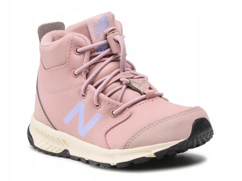 Детские высокие ботинки NEW BALANCE 800 зимние ботинки
Детские высокие ботинки NEW BALANCE 800 зимние ботинки