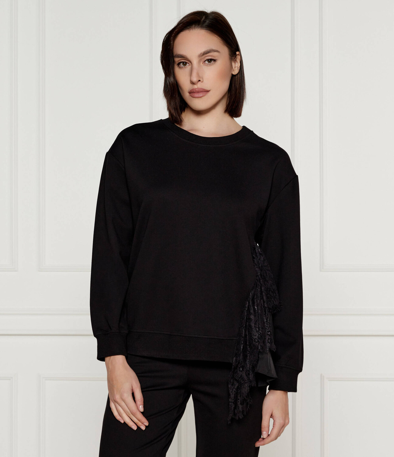 Толстовка Twinset U&B Loose fit, черный
Толстовка Twinset U&B Loose fit, черный