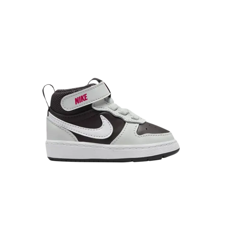 Кроссовки Nike Court Borough Mid 2 TD, серый
Кроссовки Nike Court Borough Mid 2 TD, серый