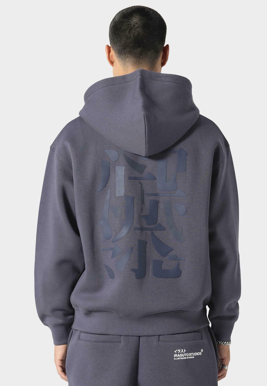 Худи Irasuto Studios Hoodie, Sea Blue/Blue-Grey
Худи Irasuto Studios Hoodie, Sea Blue/Blue-Grey