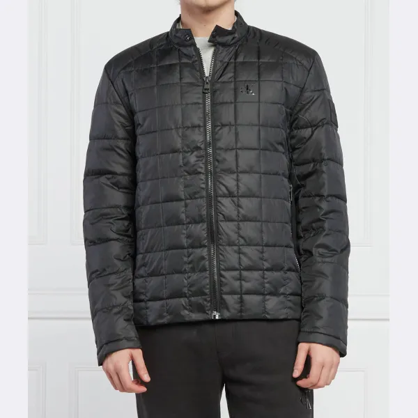 Куртка стандартного кроя Calvin Klein, черный
Куртка стандартного кроя Calvin Klein, черный