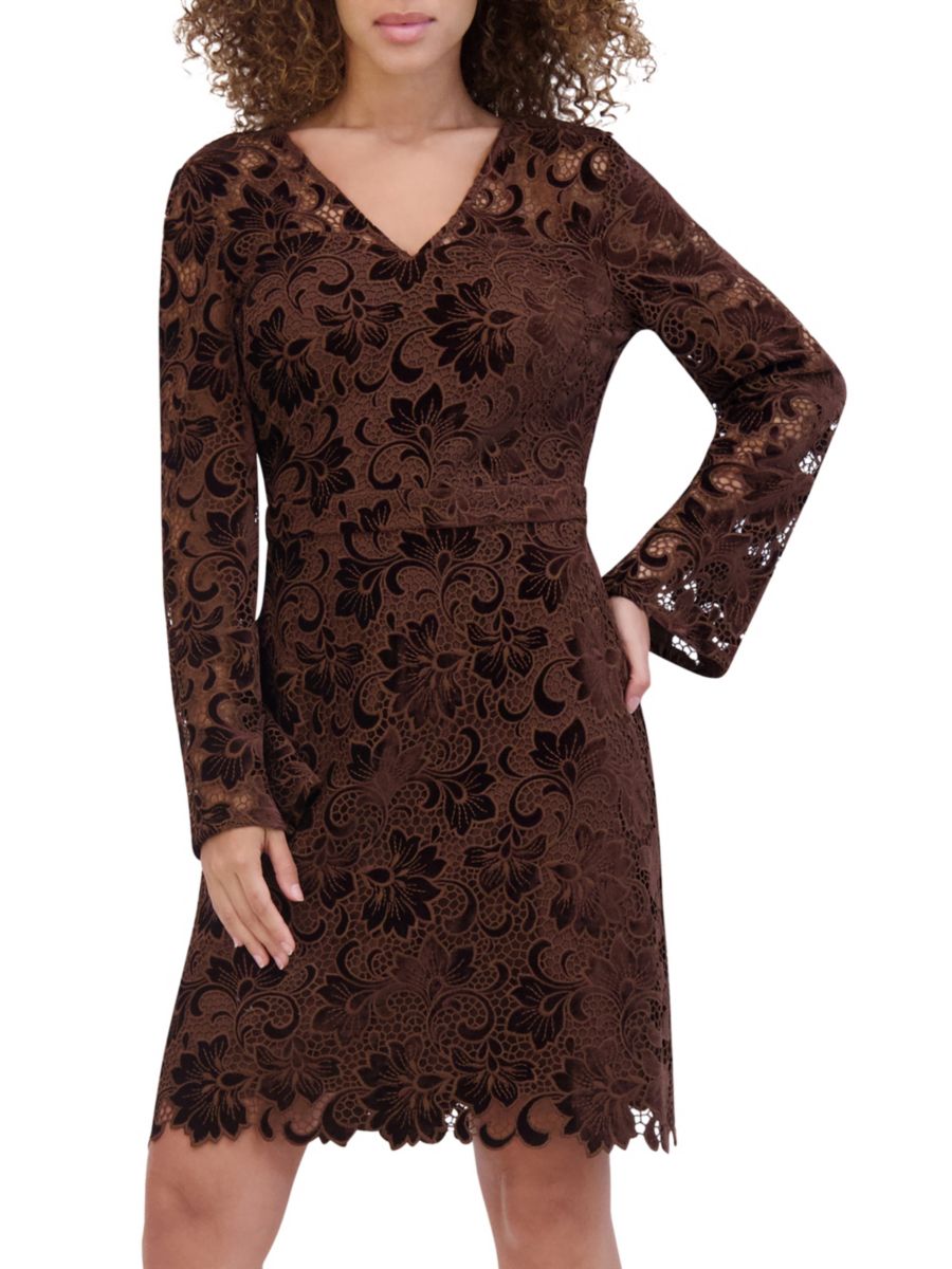 Мини-платье из бархатного кружева Kensie, коричневый
Мини-платье из бархатного кружева Kensie, коричневый