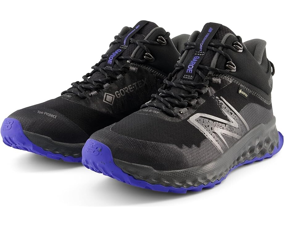 Кроссовки New Balance Fresh Foam Garoé Midcut GTX, черный
Кроссовки New Balance Fresh Foam Garoé Midcut GTX, черный
