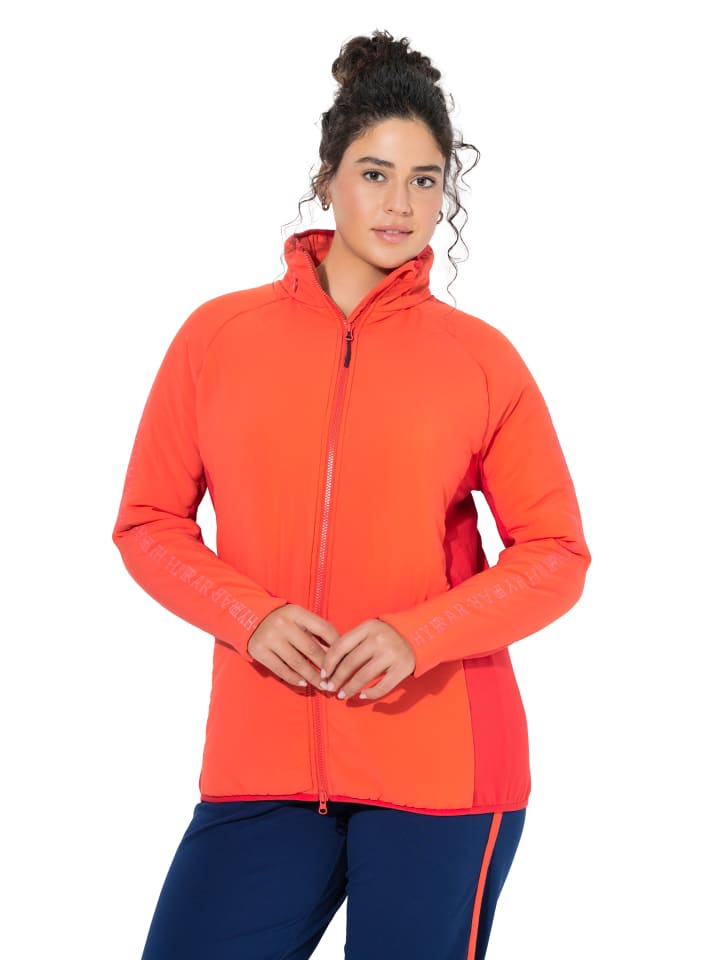 Ulla Popken Функциональная куртка кораллово-красного цвета
Ulla Popken Функциональная куртка кораллово-красного цвета