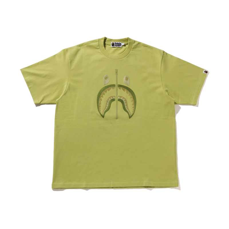 Футболка Chain Stitch Shark A BATHING APE, зеленый
Футболка Chain Stitch Shark A BATHING APE, зеленый