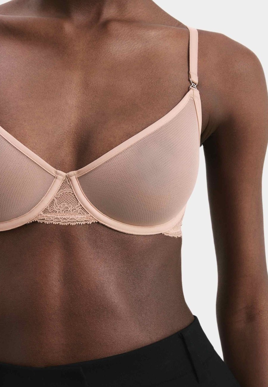 Бюстгальтер Marks & Spencer MURCIA SHEER, Rose Quartz/Mottled Pink
Бюстгальтер Marks & Spencer MURCIA SHEER, Rose Quartz/Mottled Pink