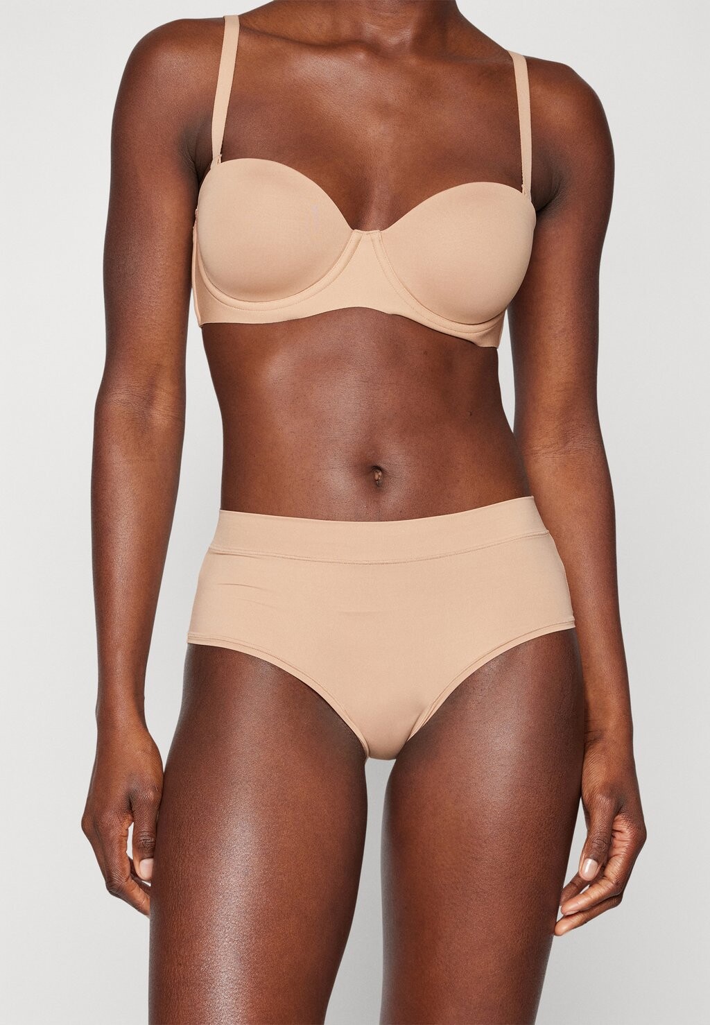 Трусы UNIQUE MICRO Schiesser, бежевый
Трусы UNIQUE MICRO Schiesser, бежевый