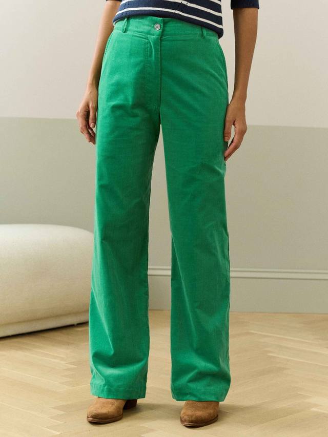 Прямые брюки с игольчатым шнуром Brora, цвет Leaf Green
Прямые брюки с игольчатым шнуром Brora, цвет Leaf Green