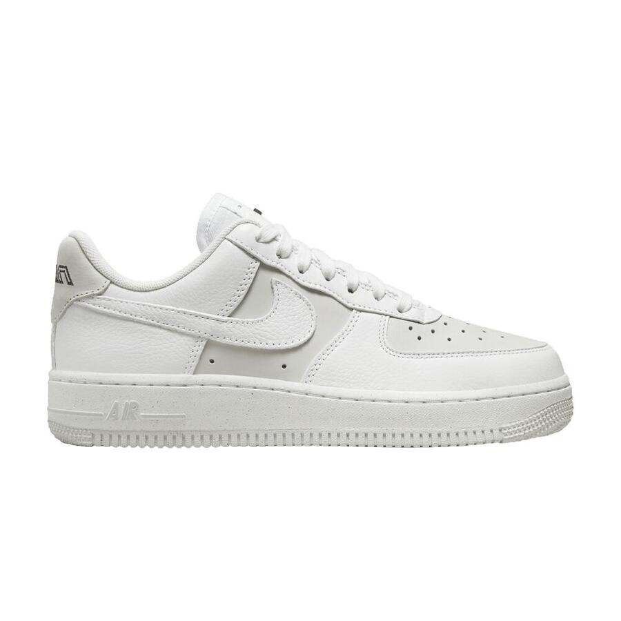 Женские кроссовки Nike Air Force 1 Low '07 LX White Photon Dust
Женские кроссовки Nike Air Force 1 Low '07 LX White Photon Dust