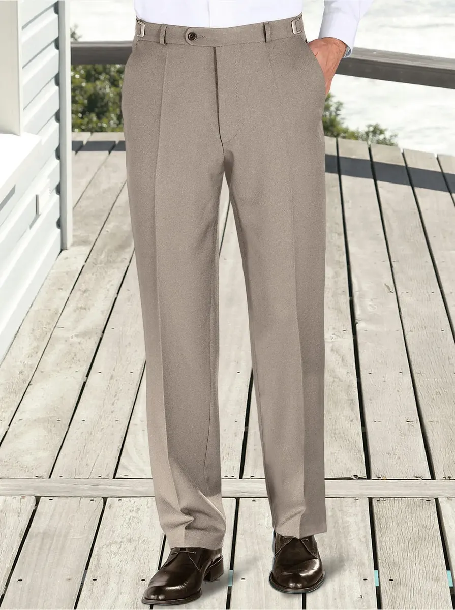 Классические брюки от костюма Classic, бежевый
Классические брюки от костюма Classic, бежевый