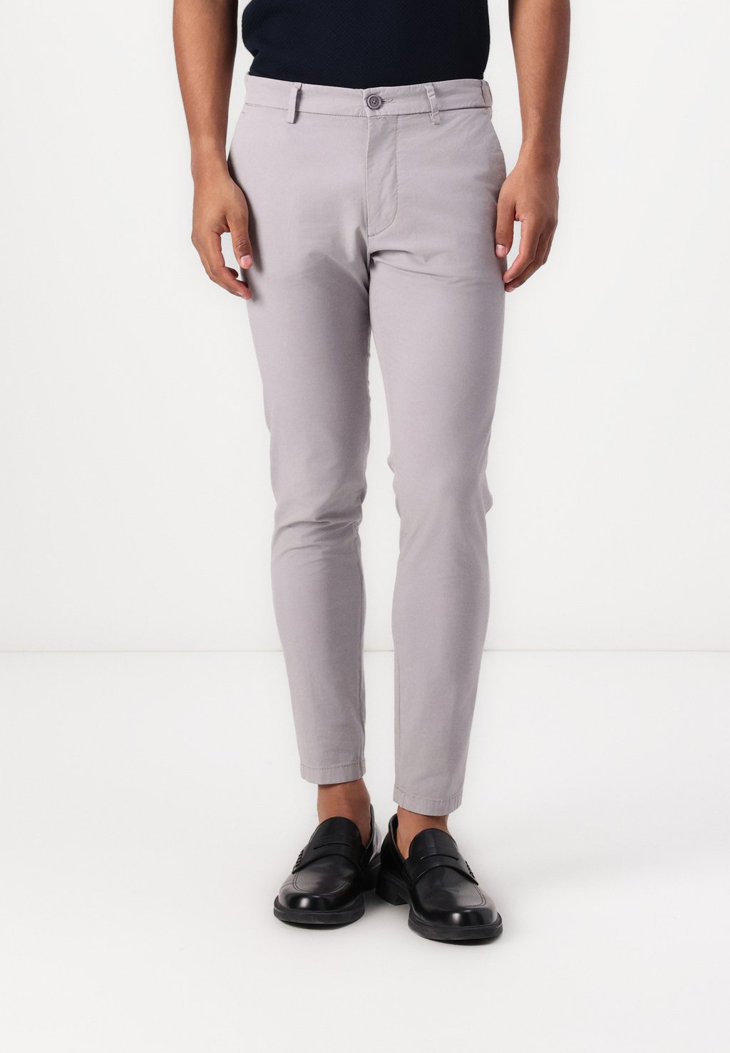 Брюки AJEND DRYKORN, серый
Брюки AJEND DRYKORN, серый