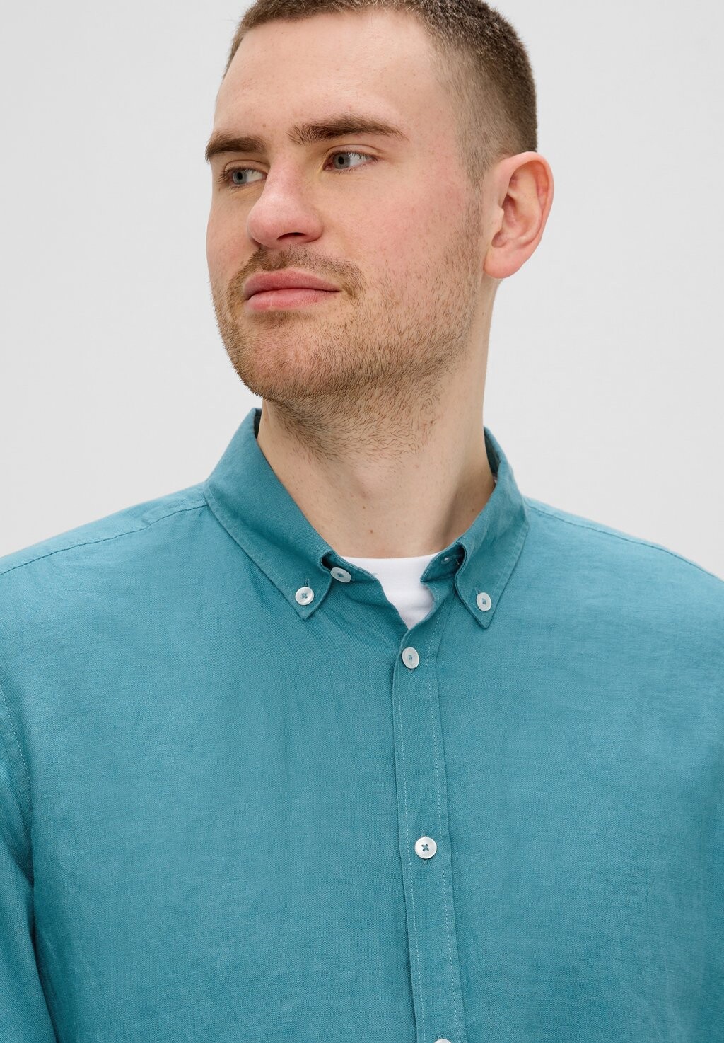 Рубашка MIT BUTTON-DOWN-KRAGEN s.Oliver, бирюзовый
Рубашка MIT BUTTON-DOWN-KRAGEN s.Oliver, бирюзовый