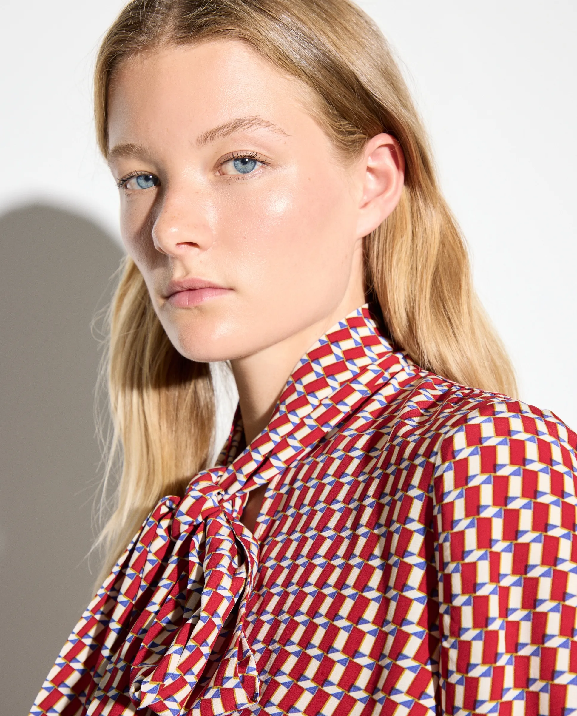 Женская футболка с длинным рукавом и принтом Woman El Corte Inglés, красный
Женская футболка с длинным рукавом и принтом Woman El Corte Inglés, красный