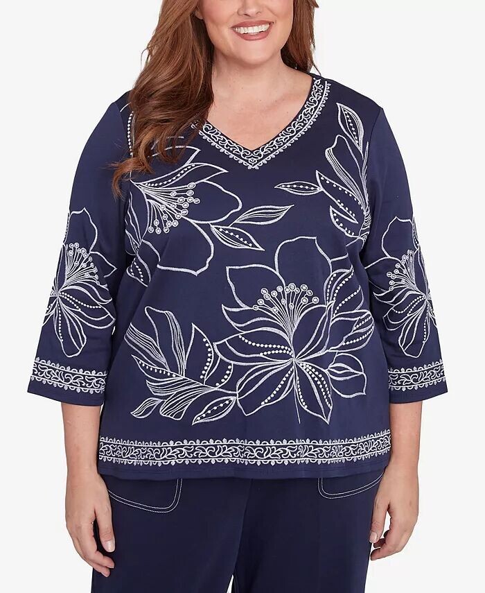 Топ Block Island Dynamic с цветочной вышивкой и V-образным вырезом больших размеров Alfred Dunner, синий
Топ Block Island Dynamic с цветочной вышивкой и V-образным вырезом больших размеров Alfred Dunner, синий