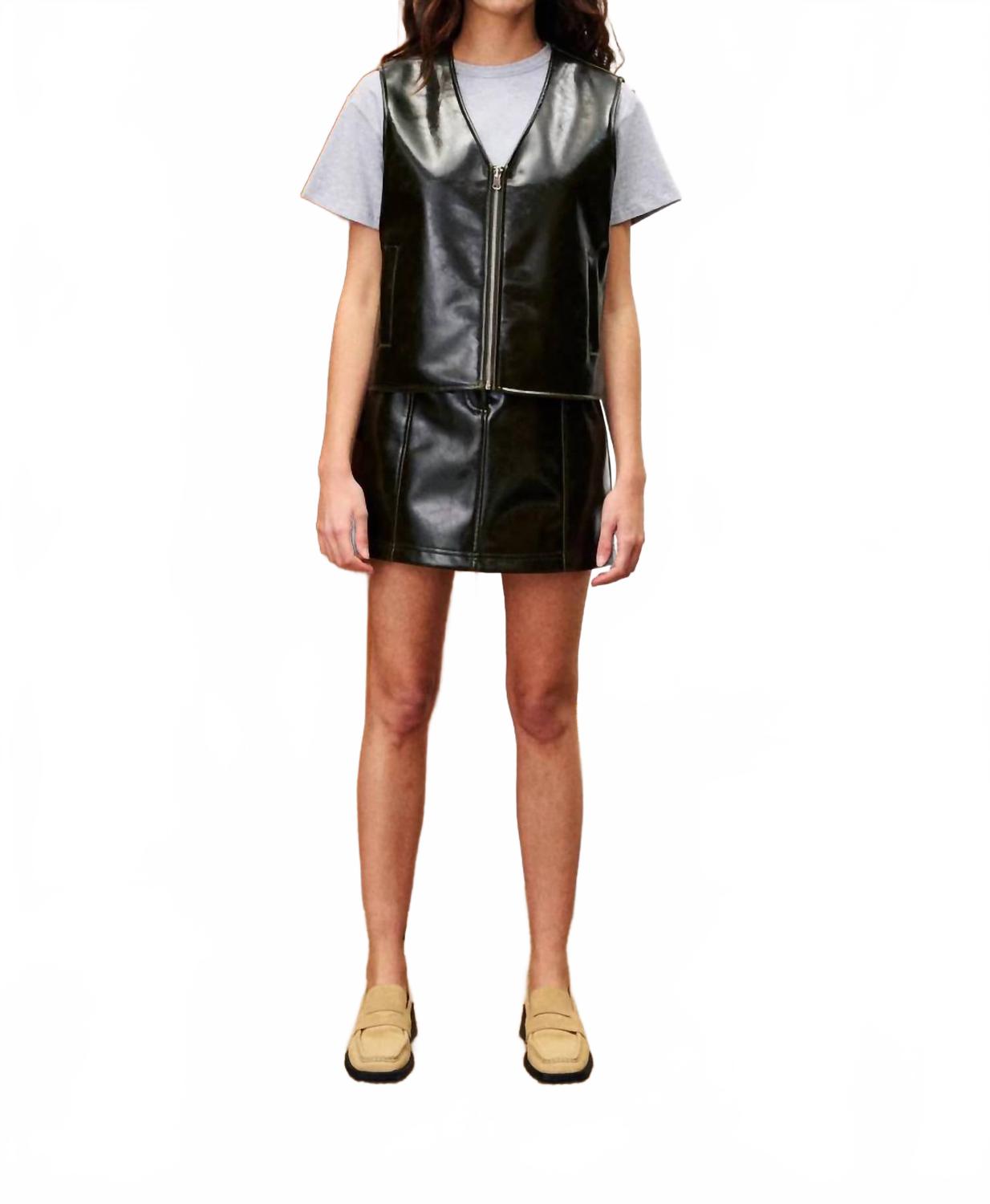 FRNCH Мини-юбка Verne цвета хаки
FRNCH Мини-юбка Verne цвета хаки