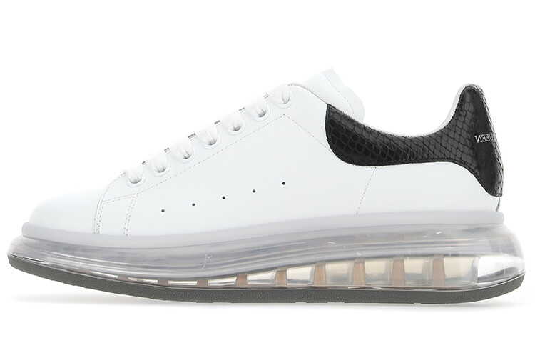 Кроссовки Alexander McQueen Oversized Sneaker 'Clear Sole'
Кроссовки Alexander McQueen Oversized Sneaker 'Clear Sole'