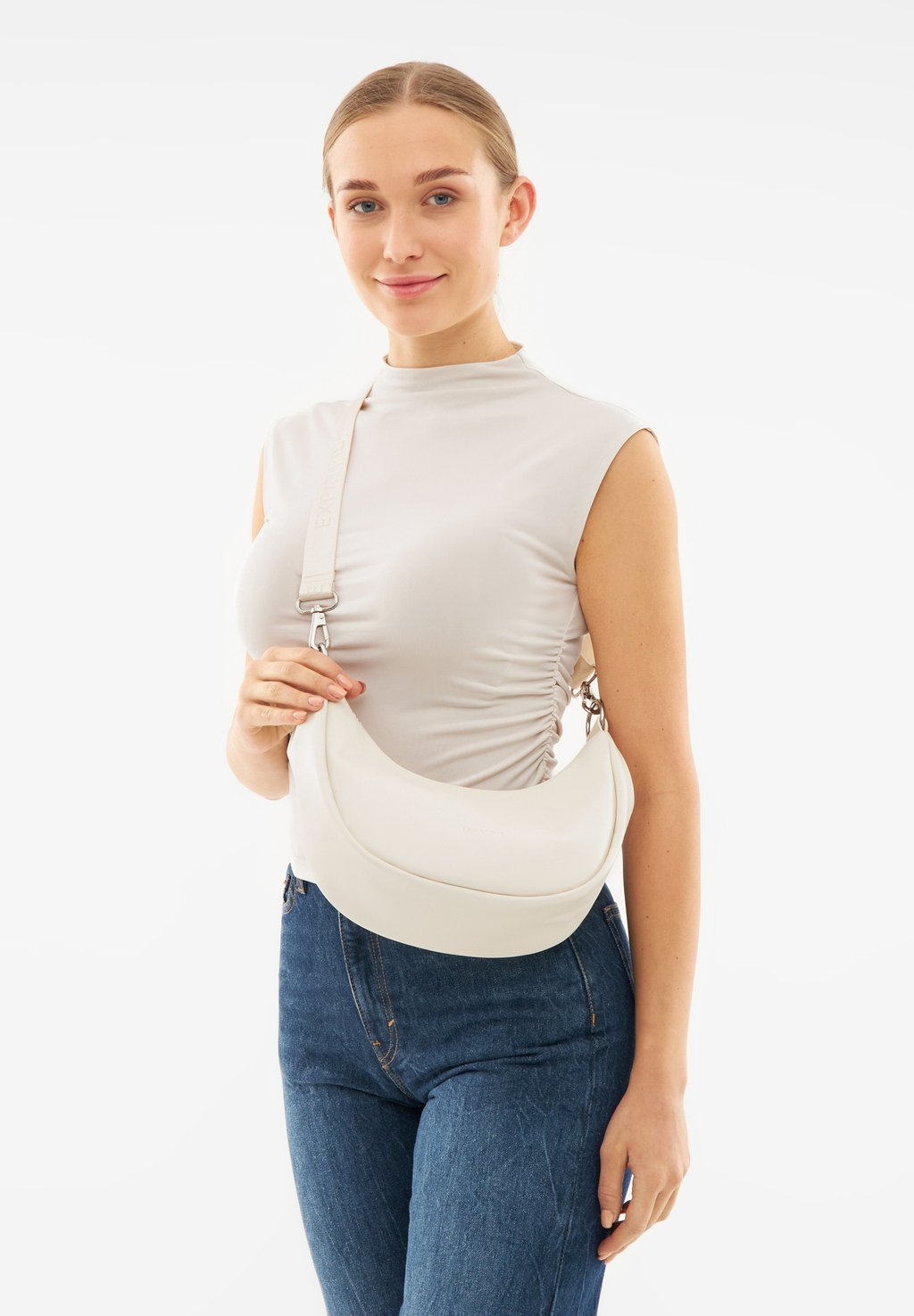 Сумка через плечо LEA SMALL - Across body bag Expatrié, кремовый
Сумка через плечо LEA SMALL - Across body bag Expatrié, кремовый