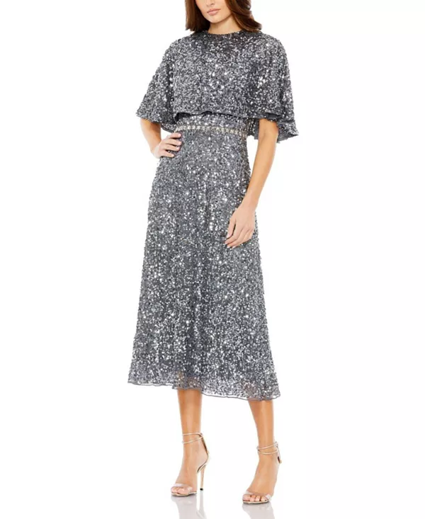 Платье-Миди с высоким воротником и накидкой, украшенное декором Mac Duggal, серый
Платье-Миди с высоким воротником и накидкой, украшенное декором Mac Duggal, серый