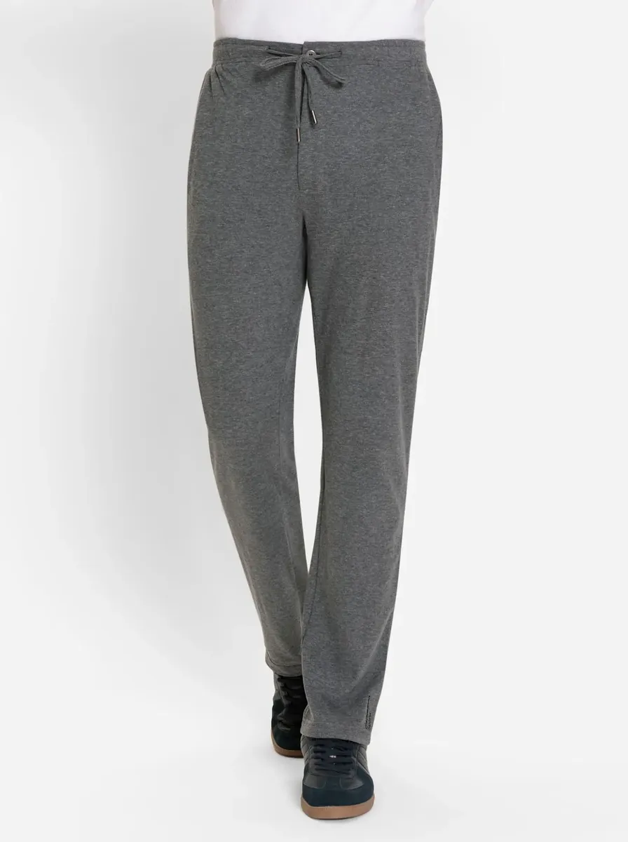 Тренировочные штаны-катамараны Catamaran, цвет Grau-Meliert
Тренировочные штаны-катамараны Catamaran, цвет Grau-Meliert