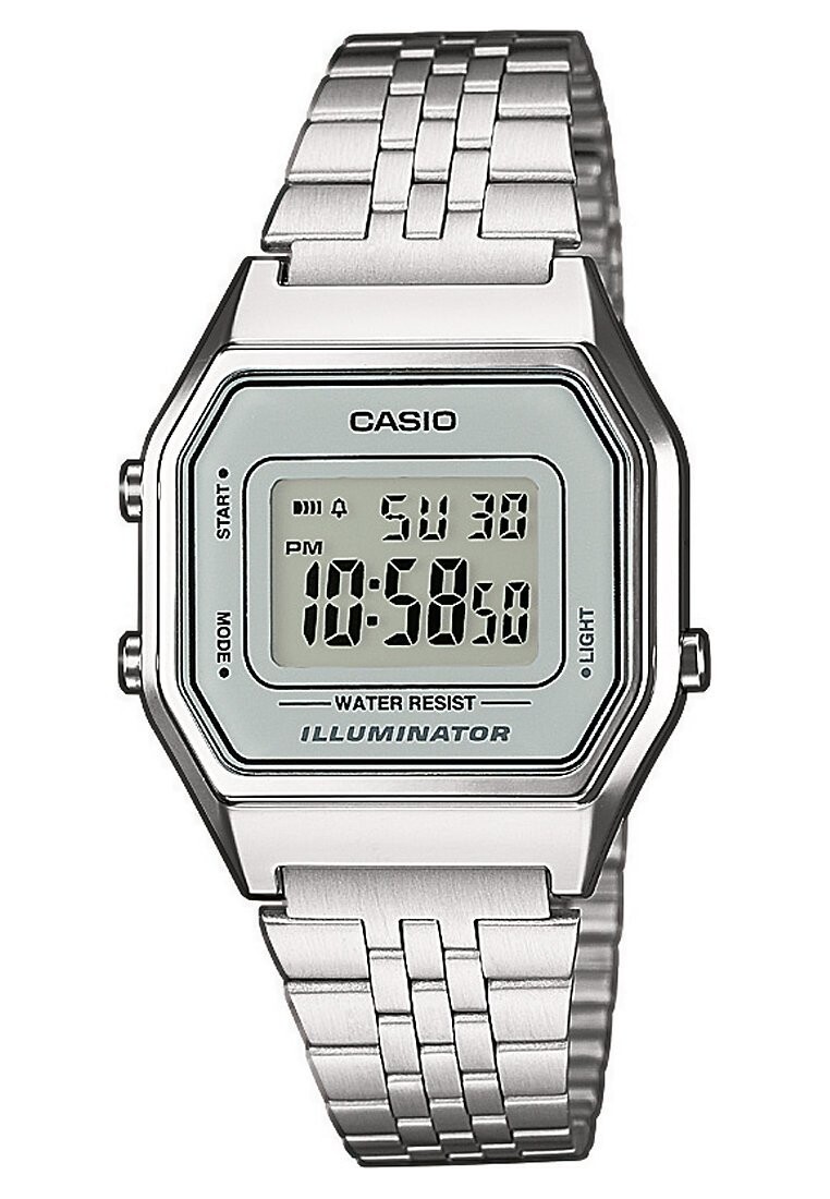 Цифровые часы Casio
Цифровые часы Casio