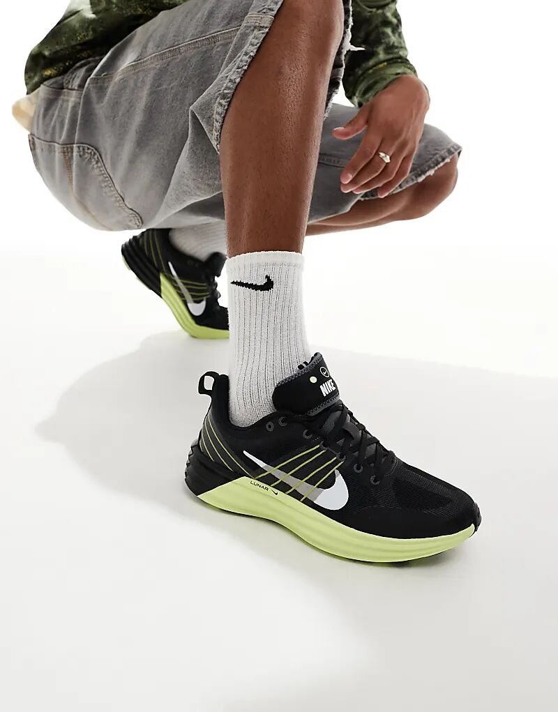 Кроссовки Lunar Roam черного цвета с лимонным узором Nike
Кроссовки Lunar Roam черного цвета с лимонным узором Nike