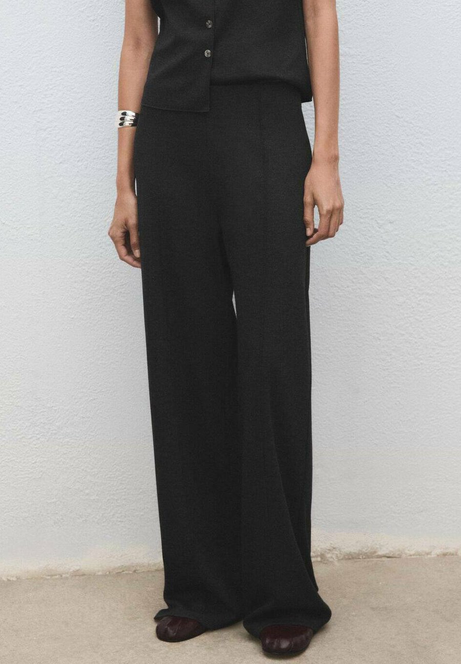 Брюки Mango Trousers, Grey
Брюки Mango Trousers, Grey