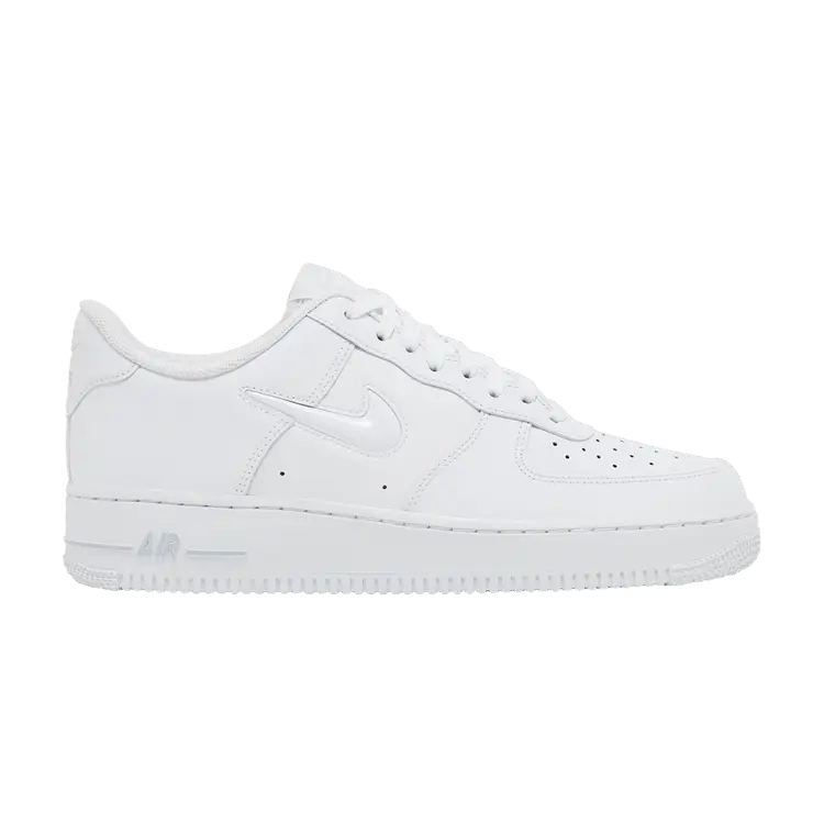Кроссовки Nike Air Force 1 Jewel 'White Dark Smoke Grey', белый
Кроссовки Nike Air Force 1 Jewel 'White Dark Smoke Grey', белый