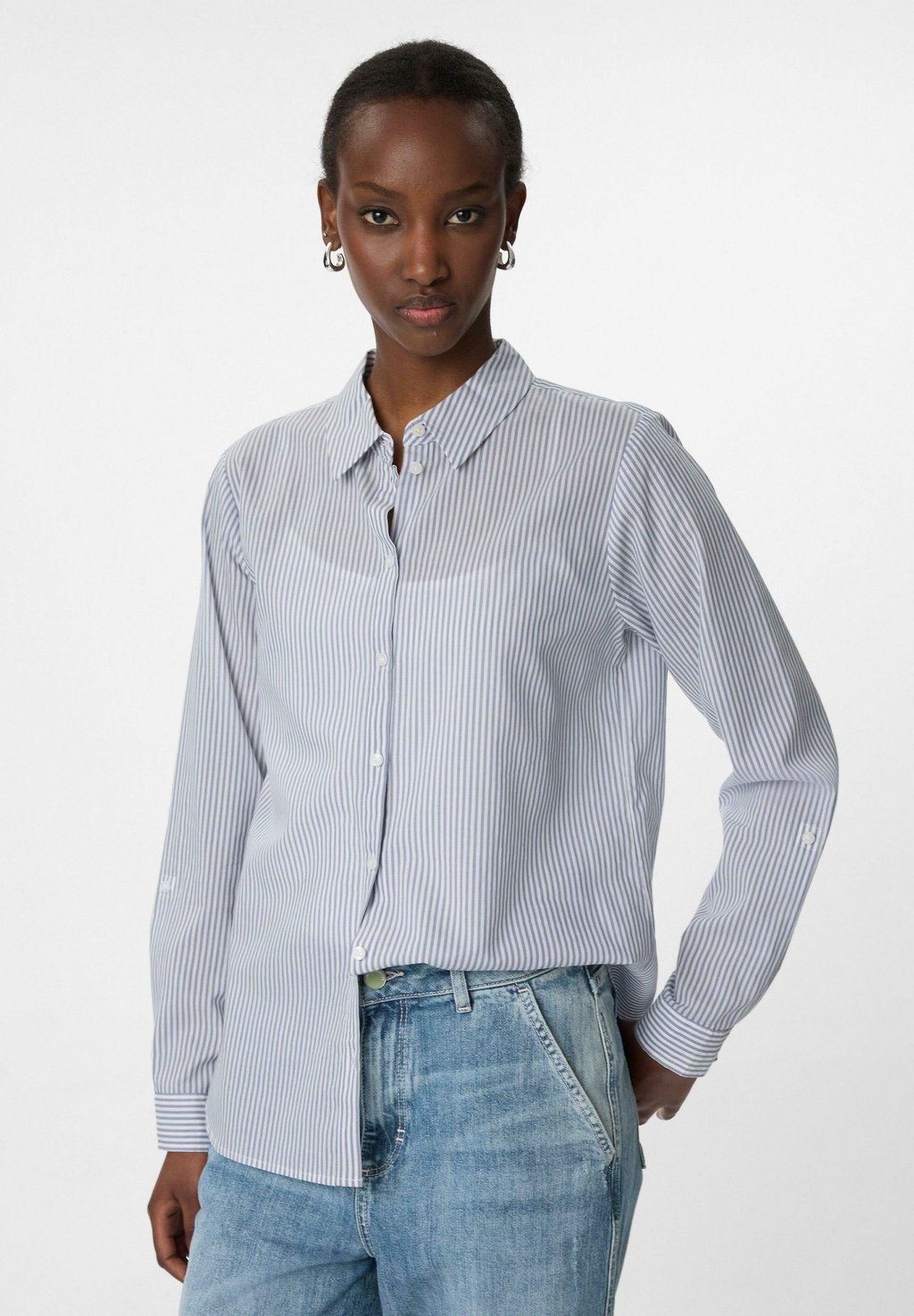 Блузка на пуговицах GESTREIFTE AUS comma casual identity, белый
Блузка на пуговицах GESTREIFTE AUS comma casual identity, белый