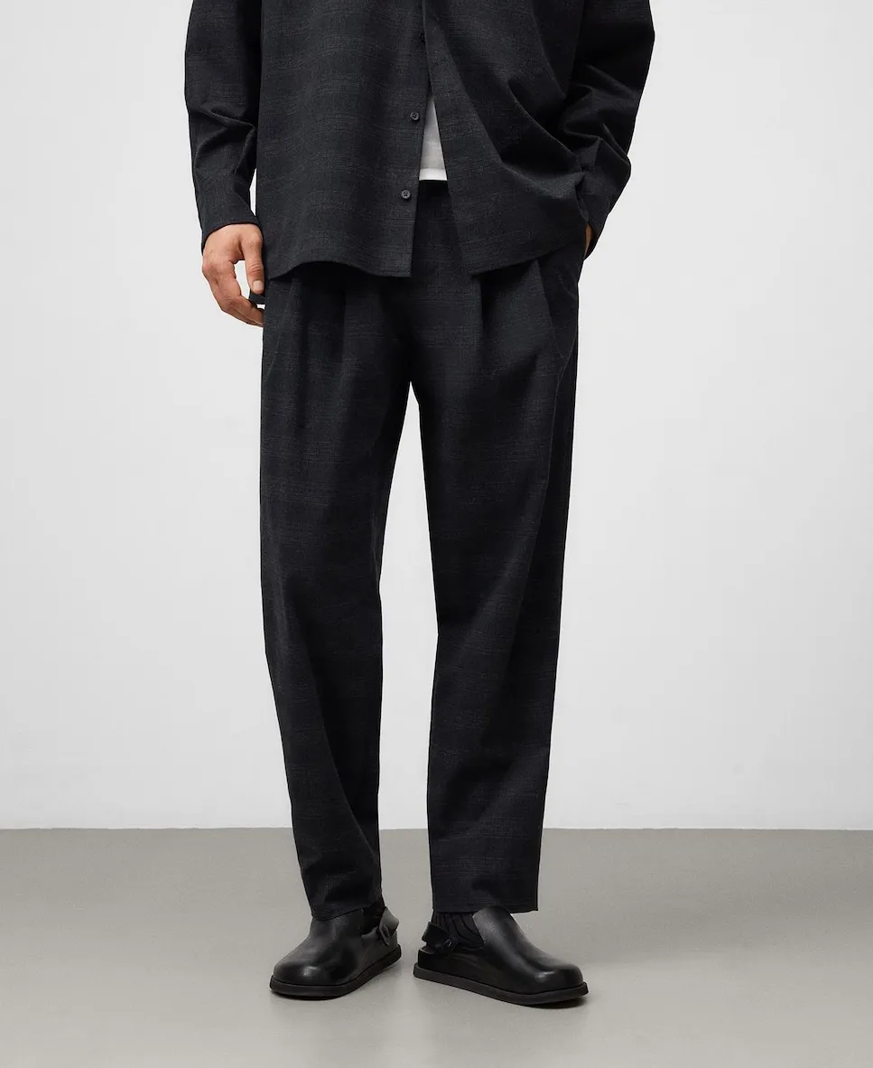 Классические брюки свободного кроя в клетку Adolfo Dominguez, серый
Классические брюки свободного кроя в клетку Adolfo Dominguez, серый